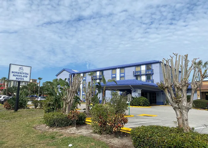 Beach Hotels Monumental Movieland