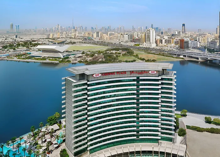 Luxury hotel only: Crowne Plaza Dubai Festival City