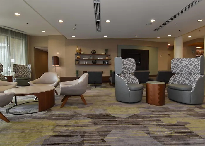 Golf hotel: Courtyard Charlotte Concord