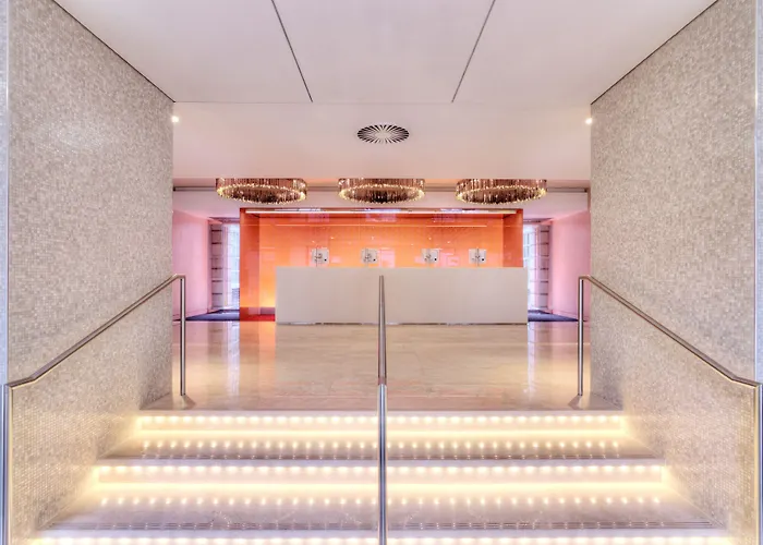 Hôtel 5 étoiles: Apex Temple Court Hotel