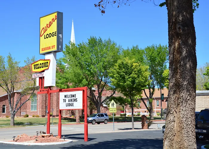 Resort: Aikens Lodge