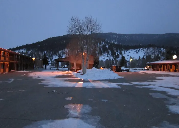 Motel: Loge Wolf Creek