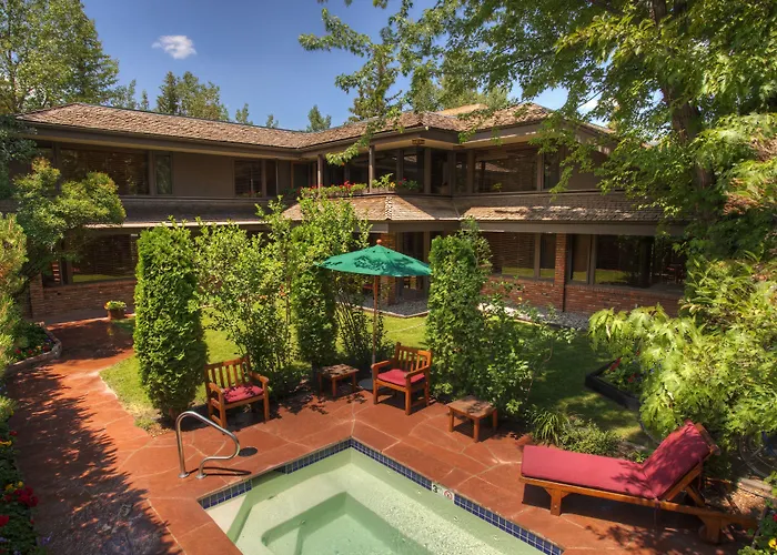 Cheap hotel: Hearthstone House Aspen