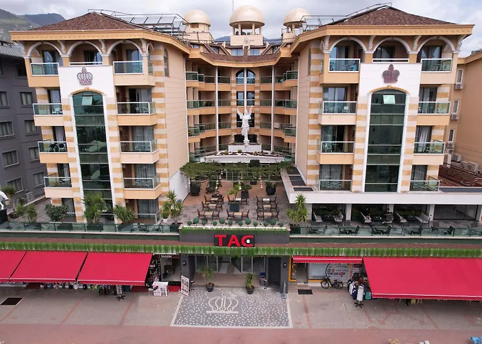 Pet Friendly hotel: Tac Premier Hotel & Spa