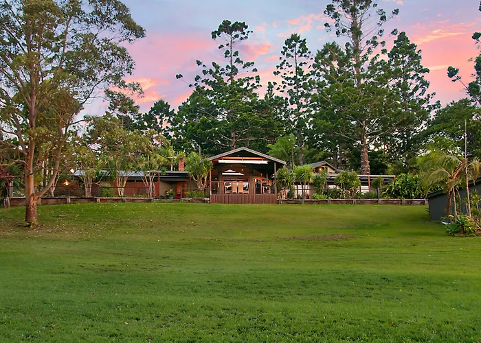 Trip to College Cape Byron Retreat (Adults Only)