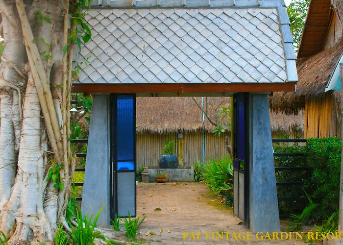 Pai Vintage Garden
