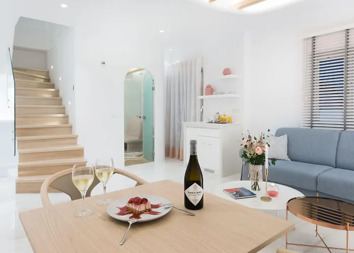 Emfasis Luxury Villa