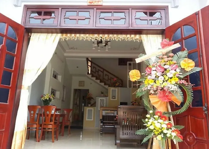 Hotel near College: Blue Clouds Homestay