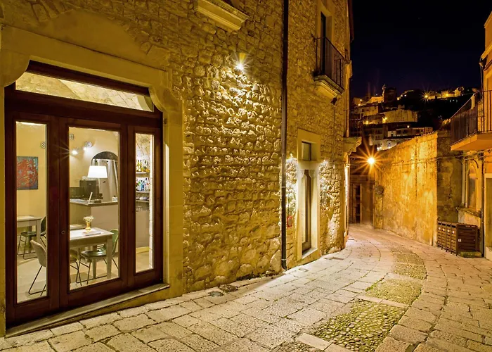 Hotel di lusso: Locanda Don Serafino Historical Boutique Hotel