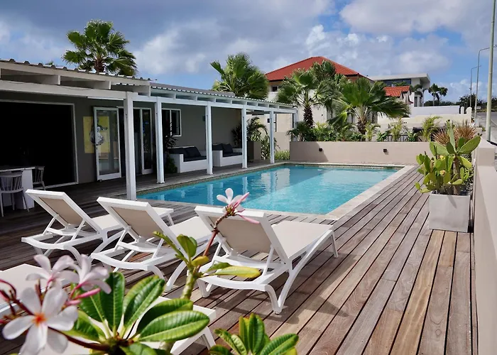  Boutique & Apartments Jt Curacao