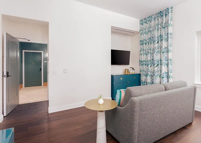 Boutique hotel only: Lily Hall-A Boutique Hotel