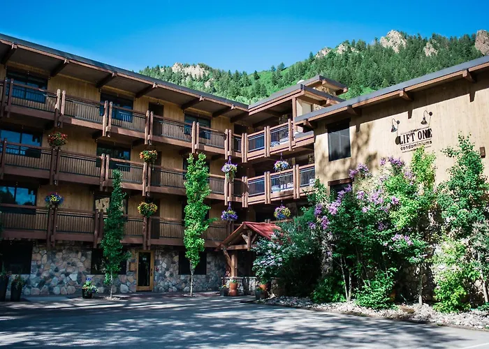 Lift One Condominiums - 1, 2, 3 Bedroom Units Adjacent To Downtown Aspen