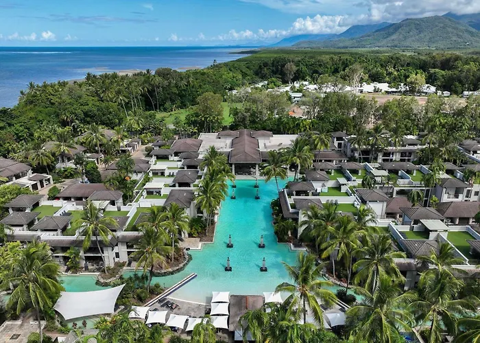 Luxury hotel only: Pullman Port Douglas Sea Temple Resort And Spa