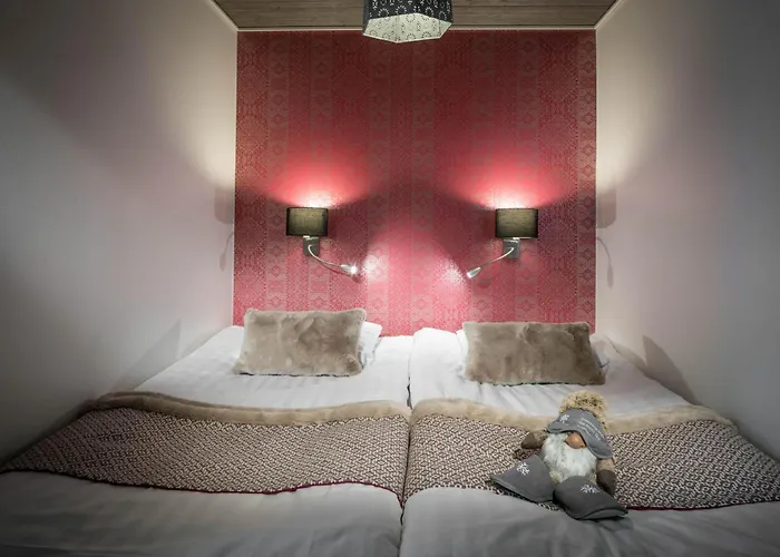 5 star hotel: Santa'S Igloos Arctic Circle