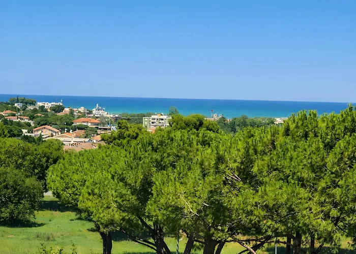Villetta Panoramica con Giardino a Riccione