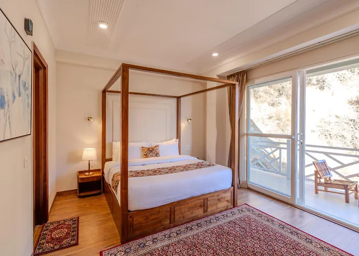 Villa: Saffronstays Alpine Blue - 4Br European Villa With Valley Views, Bonfire, Bbq & Forest Treks, Theog