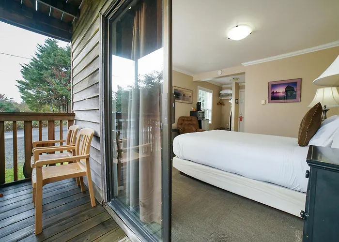 Romantic hotels Ecola Creek Lodge