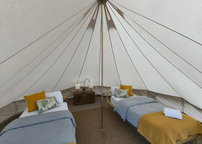  Adeje - Twinfin Hostel & Surf Yoga Camp