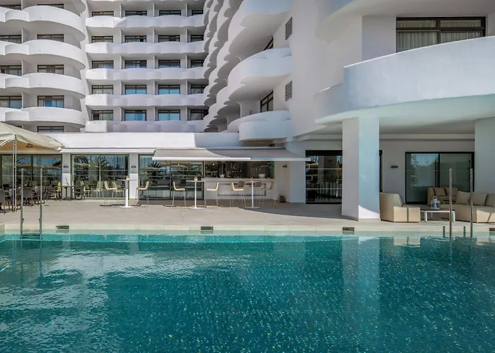 Animaux admis Palma Bellver, Affiliated By Melia