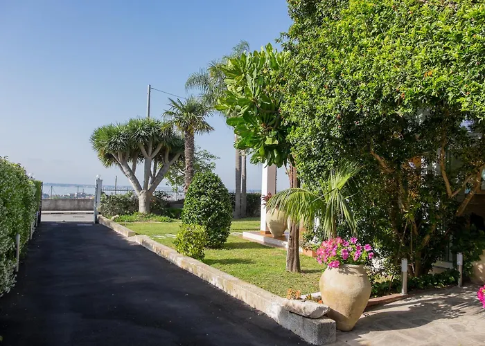 Temenos Villa By Ortigiaapartments