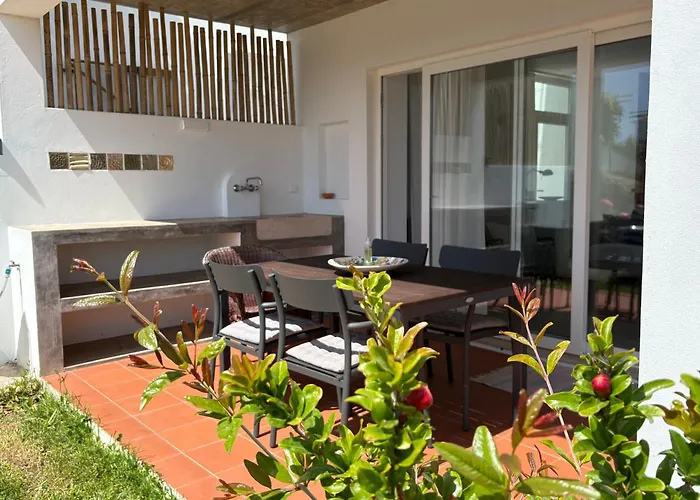 Casa No Rio - River House