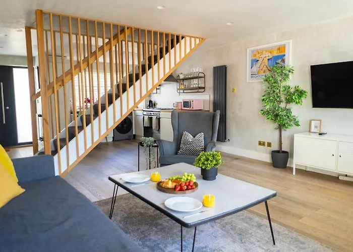 Boutique-Style Apartment In Heart Of Brighton Lanes
