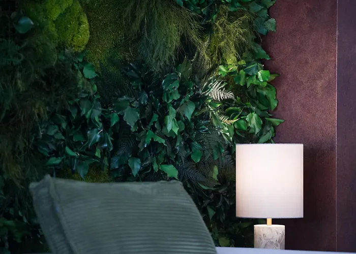 Hotel Junior