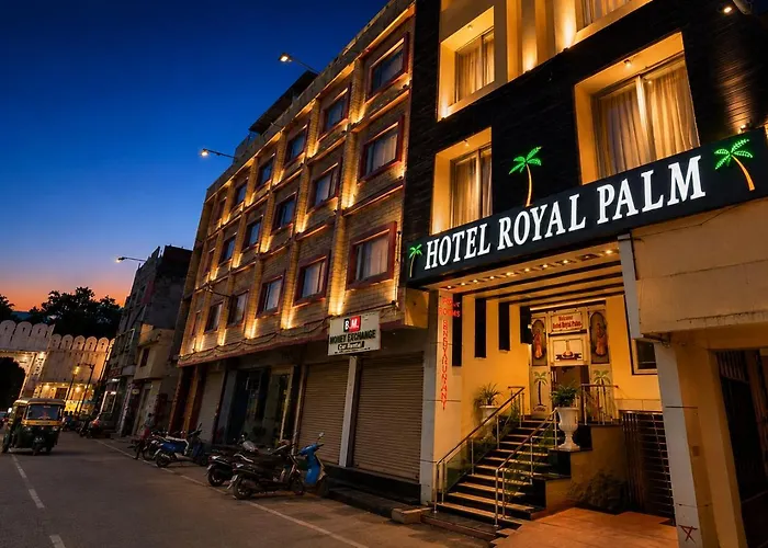 Royal Palm - A Budget In Udaipur