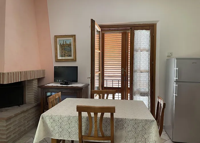 Casa Vacanze Le Case