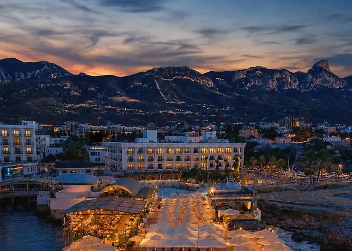 In Luxury hotels Rocks & Casino