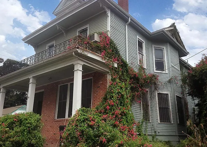 Evangeline Art House