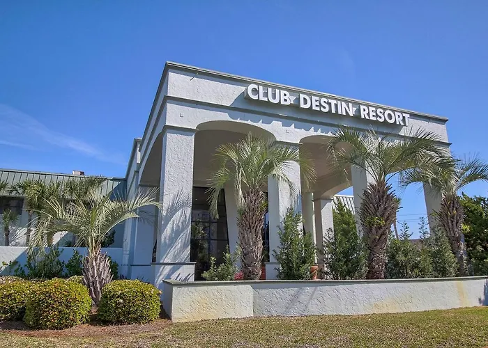 Hotel with pool: Club Destin Condos