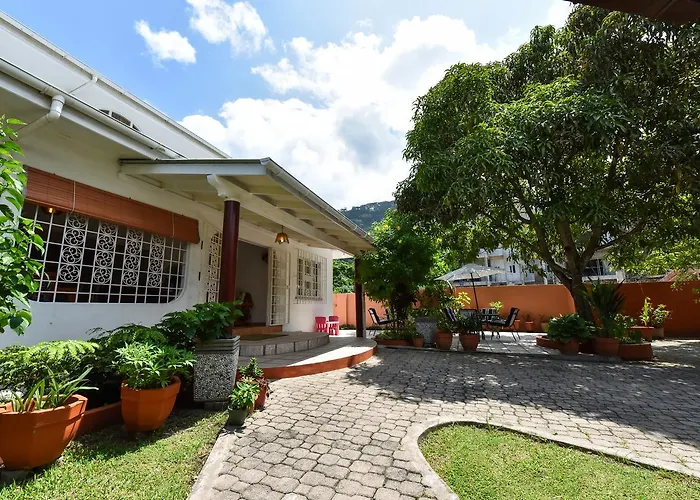 Jessies Guest House Seychelles