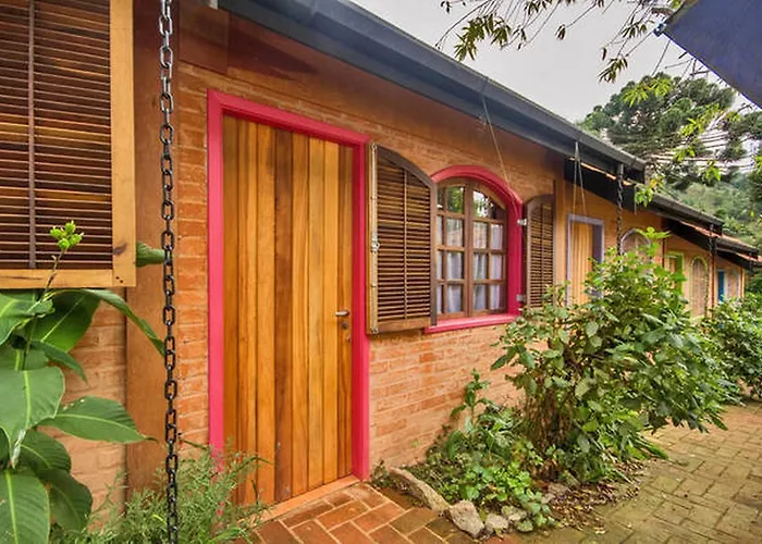 Vila Báltica Chalés