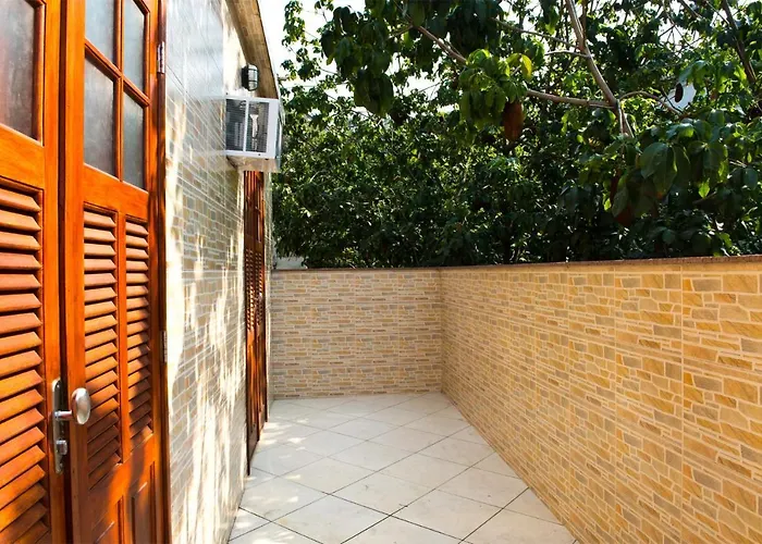 Orange - Casa de Hóspedes - modelo Pousada