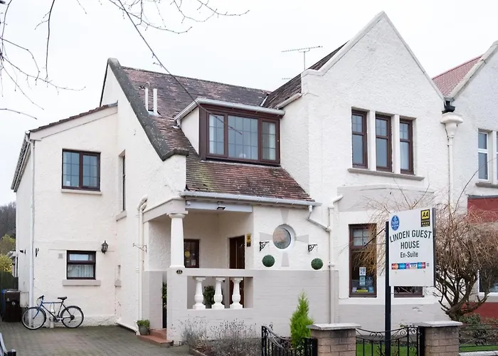 Luxury hotel only: Linden Guest House