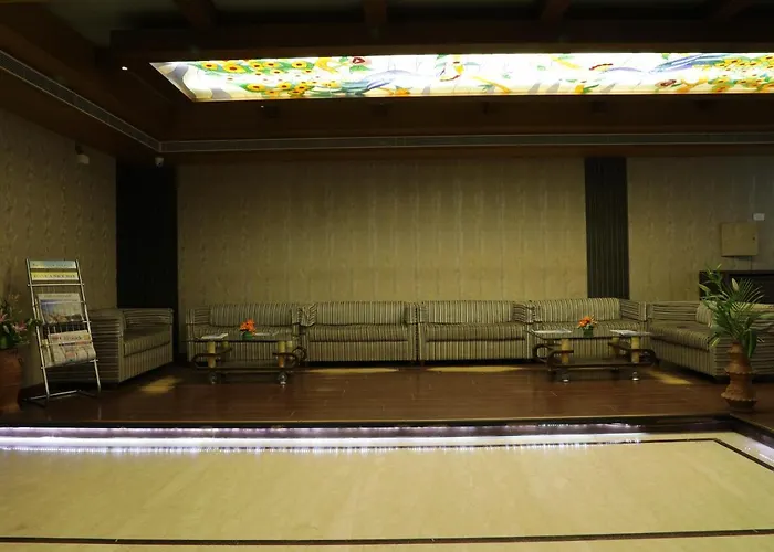 Self catering: Hotel Green Palace