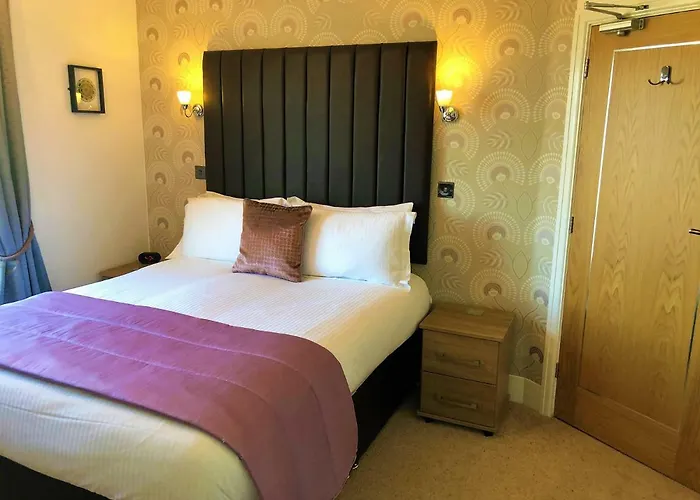 Guest house: Marine Court - Adults Only