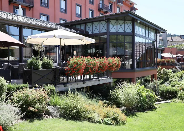 Hôtel avec vue: Le Grand Hotel & Spa