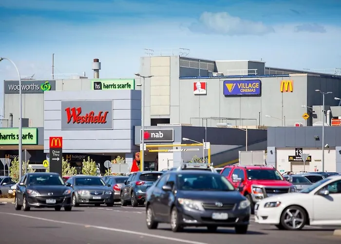 Guest house: Silver House - Melbourne Airport Accommodation - 7 Minutes From Melbourne Airport