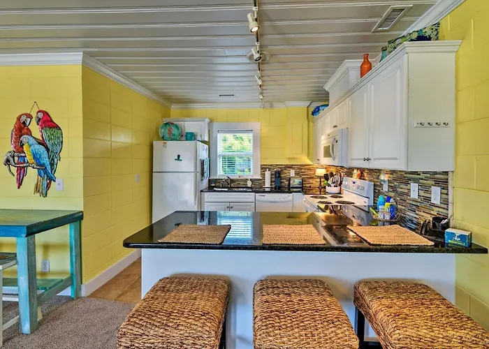 Colorful Cottage With Patio Across From The Beach!